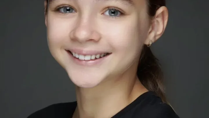 Nisa Sofiya Aksongur Biography: Age, Parents, Net Worth, Movies, Awards, Career