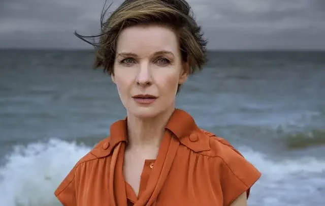 Jacqueline McKenzie Biography: Age, Boyfriend, Daughter, Net Worth, Height, Movies, TV Shows, Awards Jacqueline McKenzie Biography: Age, Boyfriend, Daughter, Net Worth, Height, Movies, TV Shows, Awards