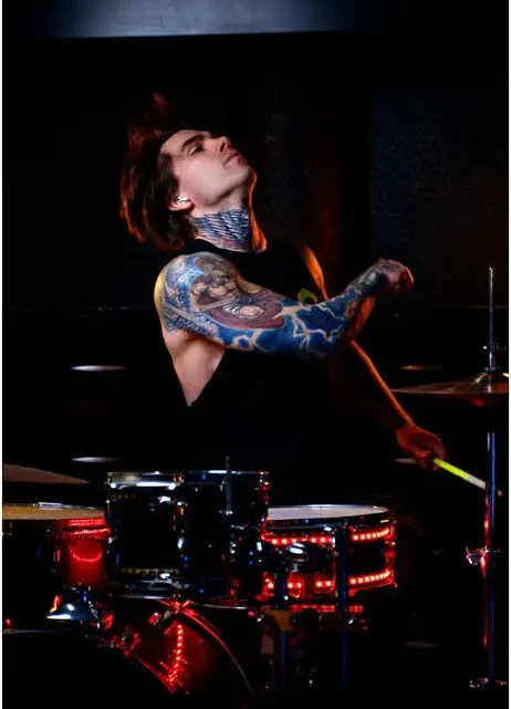 Emil Vergo Biography: Age, Net Worth, YouTube, Instagram, Girlfriend, Career, Nationality