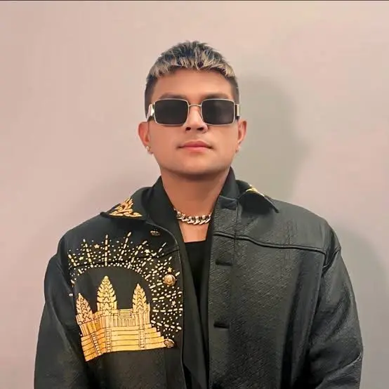 Khemarak Sereymun Biography: Age, Wife, Net Worth, Songs, Albums, Movies, Career, Awards Khemarak Sereymun Biography: Age, Wife, Net Worth, Songs, Albums, Movies, Career, Awards