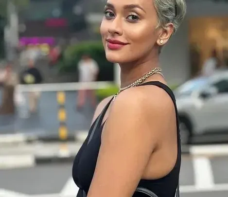 Kimmy Jayanti Biography: Age, Husband, Kids, Net Worth, Height, Parents, Movies, Career Kimmy Jayanti Biography: Age, Husband, Kids, Net Worth, Height, Parents, Movies, Career