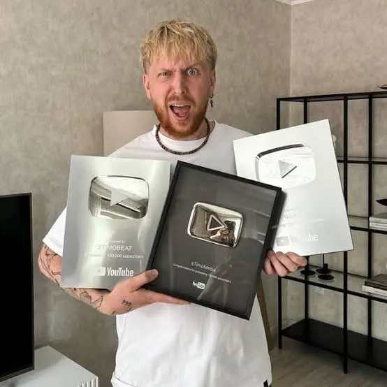 Arturas Stimo Traska Biography: Age, Wife, Net Worth, YouTube, Company, Instagram