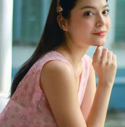 May Grace Parry Biography: Age, Net Worth, Height, Sister, Husband, Career, Awards, Parents May Grace Parry Biography: Age, Net Worth, Height, Sister, Husband, Career, Awards, Parents