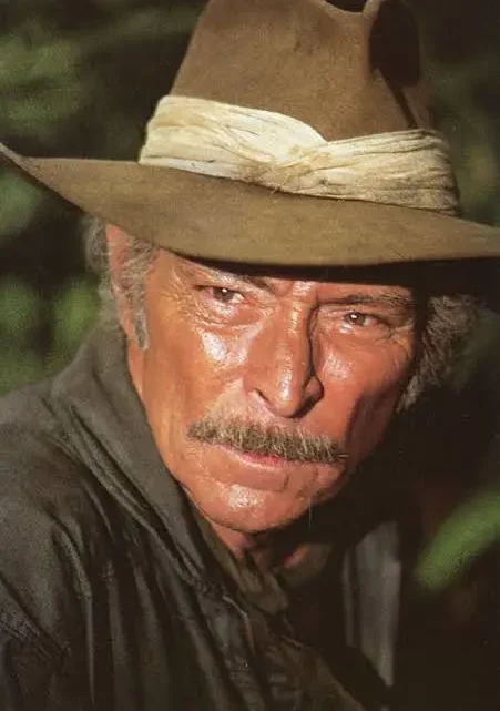 Lee Van Cleef Biography: Age, Height, Net Worth, Movies, Death, Career, Awards Lee Van Cleef Biography: Age, Height, Net Worth, Movies, Death, Career, Awards