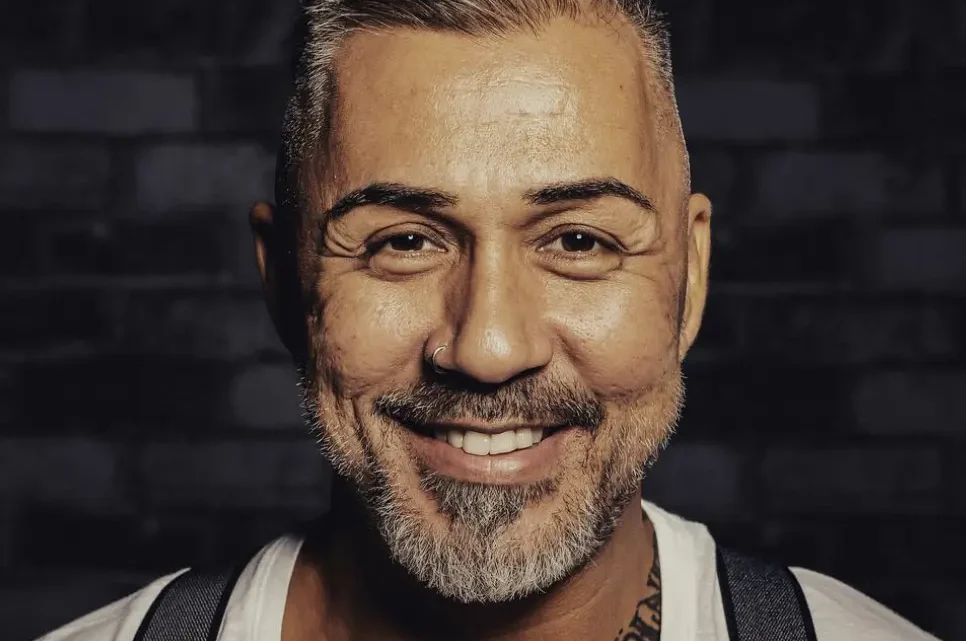 Mike Leon Grosch Biography: Wife, Age, Daughter, Net Worth, Height, Weight, Parents, Songs, Albums, Career