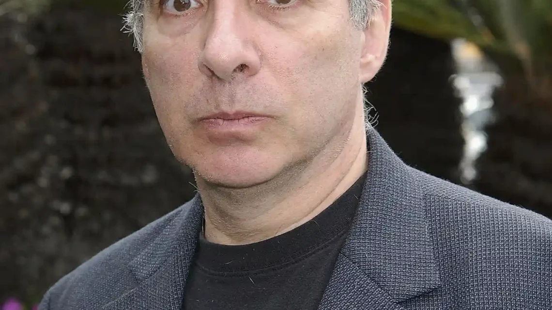 Jonathan Katz Biography: Wife, Age, Children, Net Worth, Parents, Movies & TV Shows Jonathan Katz Biography: Wife, Age, Children, Net Worth, Parents, Movies & TV Shows