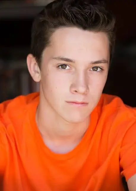 Griffin Cleveland Biography: Age, Parents, Net Worth, Height, Movies & TV Shows, Girlfriend Griffin Cleveland Biography: Age, Parents, Net Worth, Height, Movies & TV Shows, Girlfriend