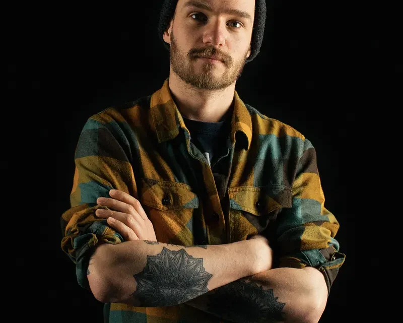 Gavin Strange Biography: Wife, Age, Children, Net Worth, Nationality, Career Gavin Strange Biography: Wife, Age, Children, Net Worth, Nationality, Career