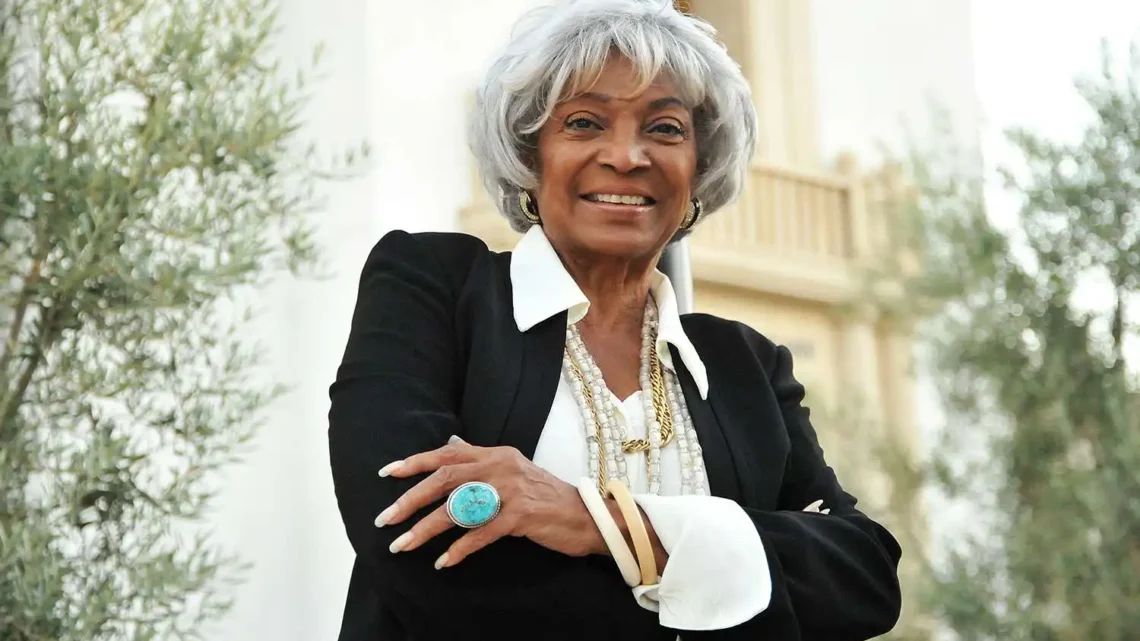 Nichelle Nichols Biography: Age, Death, Children, Net Worth, Parents, Movies & TV Shows, Height Nichelle Nichols Biography: Age, Death, Children, Net Worth, Parents, Movies & TV Shows, Height