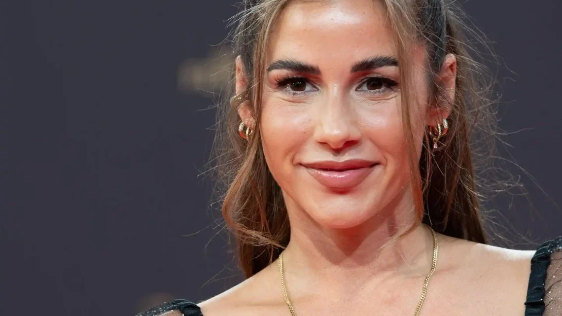 Sarah Engels Biography: Husband, Age, Children, Net Worth, Songs, Albums Sarah Engels Biography: Husband, Age, Children, Net Worth, Songs, Albums