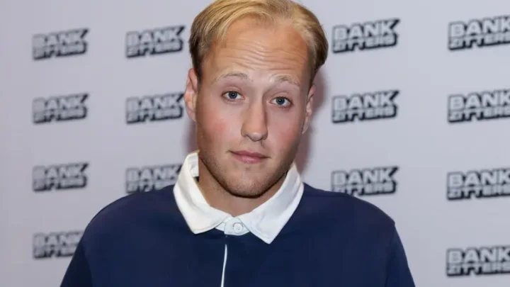 Milo ter Reegen Biography: Age, Height, Girlfriend, Net Worth, Songs, Career, Awards