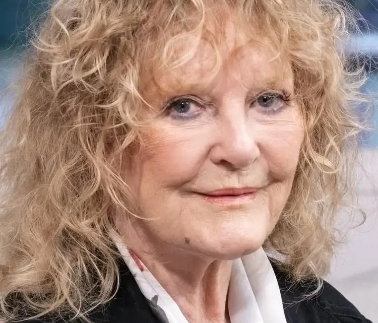 Petula Clark Biography: Age, Husband, Children, Songs, Net Worth, Movies, Career Petula Clark Biography: Age, Husband, Children, Songs, Net Worth, Movies, Career