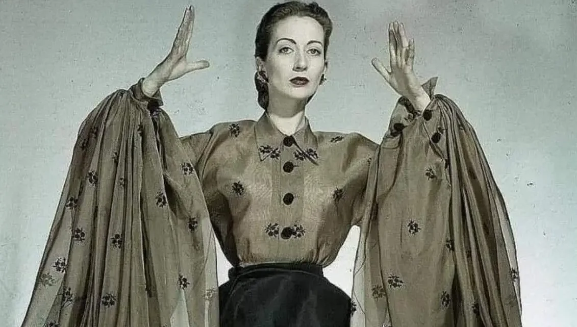 Elsa Schiaparelli Biography: Net Worth, Age, Parents, Husband, Children, Designs, Height Elsa Schiaparelli Biography: Net Worth, Age, Parents, Husband, Children, Designs, Height