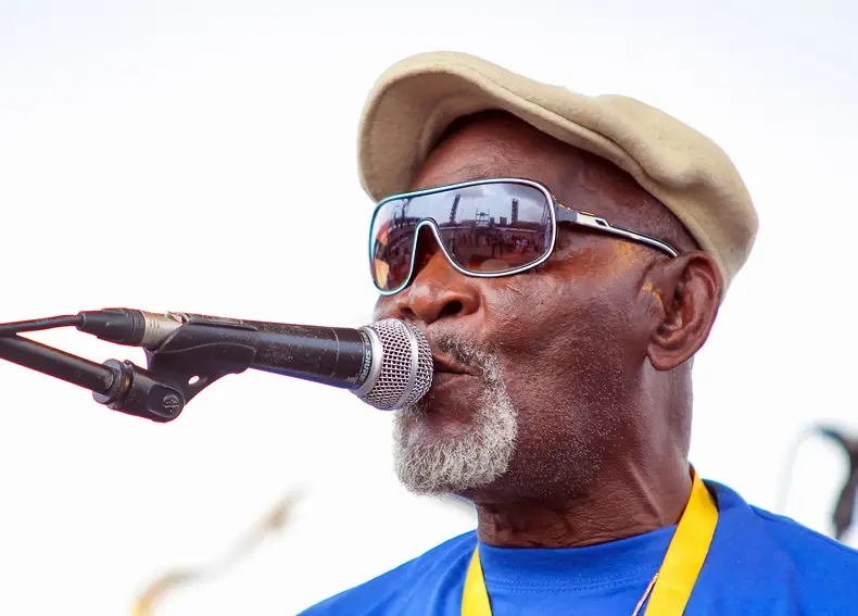 Fatai Rolling Dollar Bio: Children, Age, Wife, Net Worth, Family, Parents, Songs, Albums, Death Fatai Rolling Dollar Bio: Children, Age, Wife, Net Worth, Family, Parents, Songs, Albums, Death