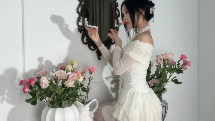 Who is Luna Dy Mccall? lunamoon Bio: Real Name, Age, Parents, Net Worth, Height, Boyfriend, Religion Who is Luna Dy Mccall? lunamoon Bio: Real Name, Age, Parents, Net Worth, Height, Boyfriend, Religion