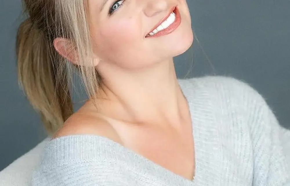 Ivyann Schwan Biography: TV Series, Kids, Age, Net Worth, Height, Siblings, Parents, Films, Boyfriend, Songs Ivyann Schwan Biography: TV Series, Kids, Age, Net Worth, Height, Siblings, Parents, Films, Boyfriend, Songs