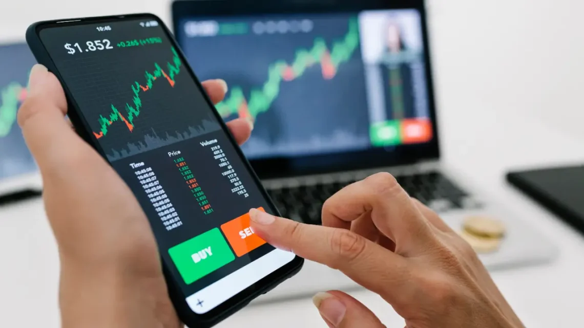 The Beginner’s Guide to Cryptocurrency Investing: What You Need to Know The Beginner’s Guide to Cryptocurrency Investing: What You Need to Know