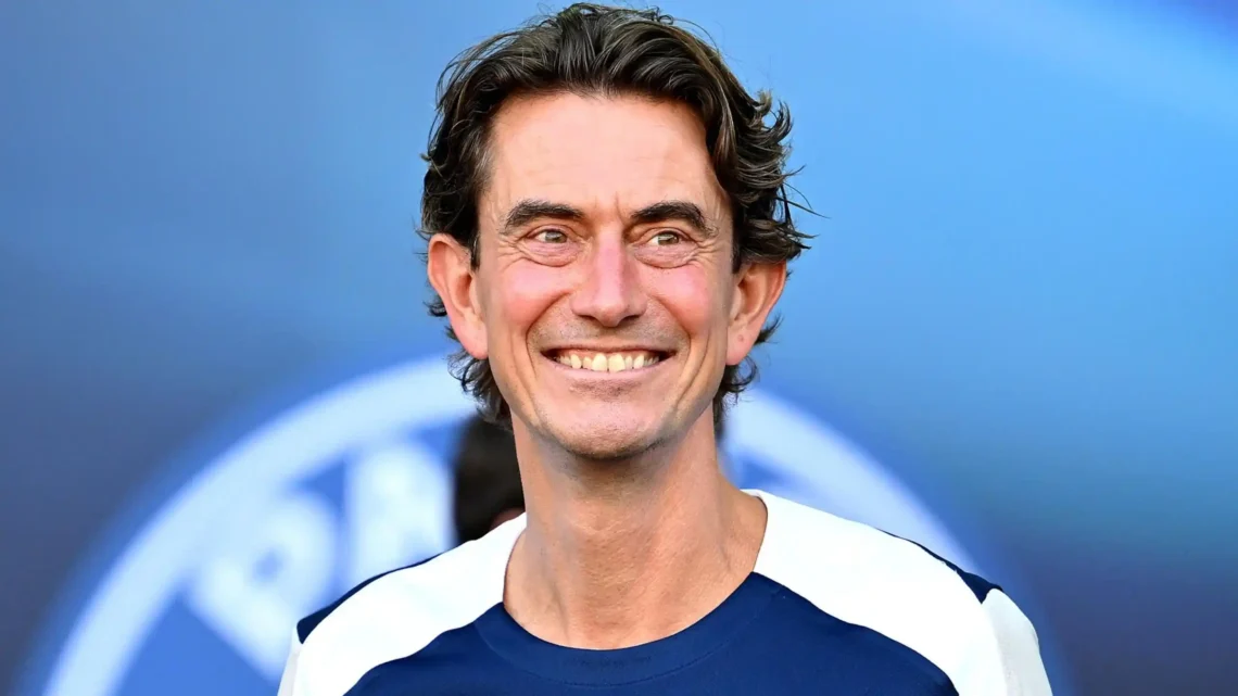 Thomas Frank Biography: Children, Age, Parents, Wife, Height, Net Worth, Trophies, Formation Thomas Frank Biography: Children, Age, Parents, Wife, Height, Net Worth, Trophies, Formation