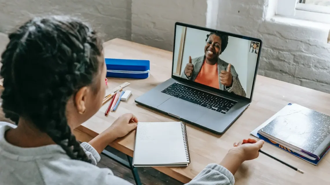 Top 10 Best Free Online Courses for Career Advancement Top 10 Best Free Online Courses for Career Advancement