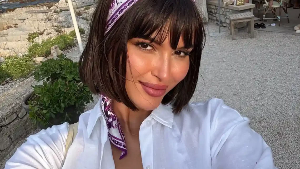 Azza Slimene Biography: Brands, Movies, Boyfriend, Age, Net Worth, Height, Siblings, Parents, Pictures, Collaborations Azza Slimene Biography: Brands, Movies, Boyfriend, Age, Net Worth, Height, Siblings, Parents, Pictures, Collaborations