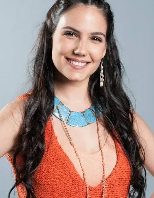 Rayana Carvalho Biography: TV Series, Movies, Kids, Husband, Age, Net Worth, Height, Siblings, Parents Rayana Carvalho Biography: TV Series, Movies, Kids, Husband, Age, Net Worth, Height, Siblings, Parents