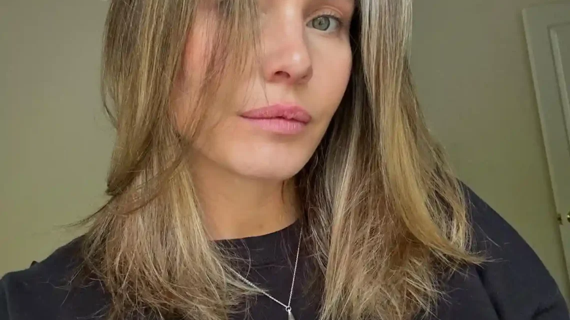 Leah Pipes Biography: Boyfriend, Movies, TV Series, Awards, Age, Net Worth, Height, Siblings, Parents, The Originals Leah Pipes Biography: Boyfriend, Movies, TV Series, Awards, Age, Net Worth, Height, Siblings, Parents, The Originals