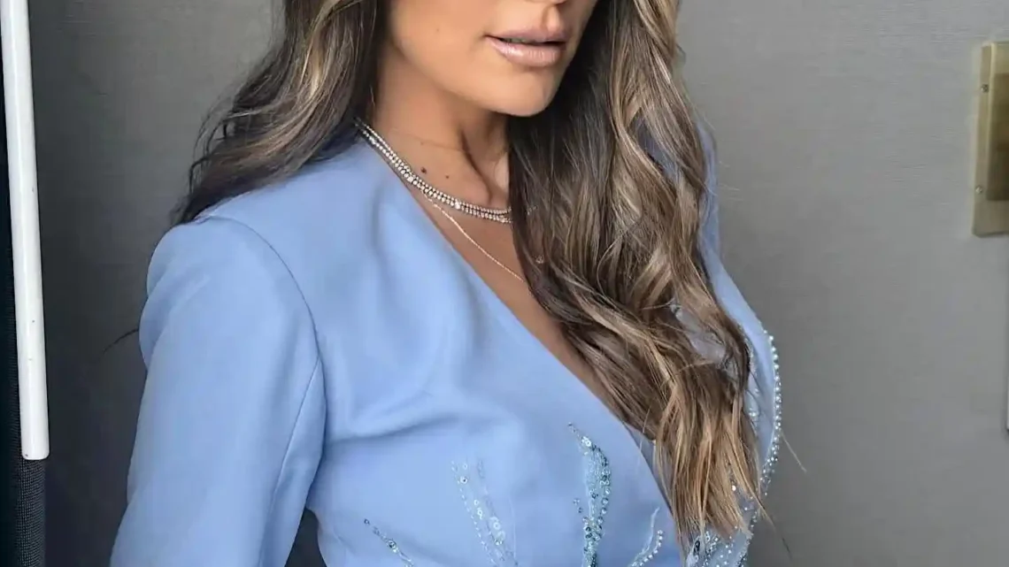 Ximena Navarrete Biography: Kids, Spouse, Films, TV Series, Awards, Age, Net Worth, Height, Siblings, Parents Ximena Navarrete Biography: Kids, Spouse, Films, TV Series, Awards, Age, Net Worth, Height, Siblings, Parents