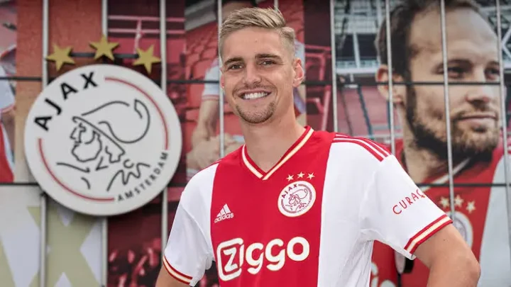 Kenneth Taylor Biography: Salary, Girlfriend, Net Worth, Height, Stats, Career, Age, Awards