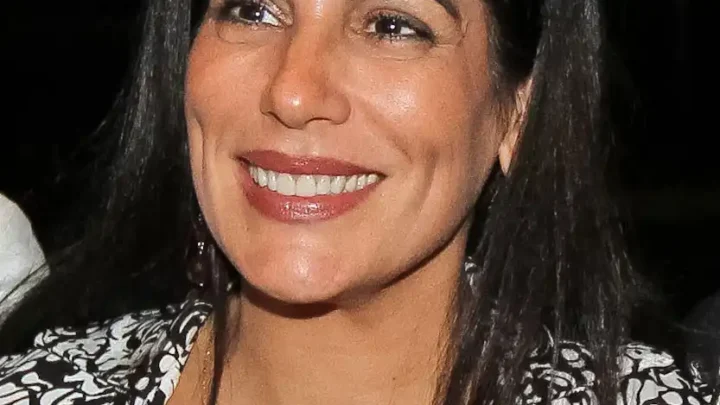 Glória Pires Biography: Age, Husband, Children, Net Worth, Parents, Siblings, Height, Movies & TV Shows