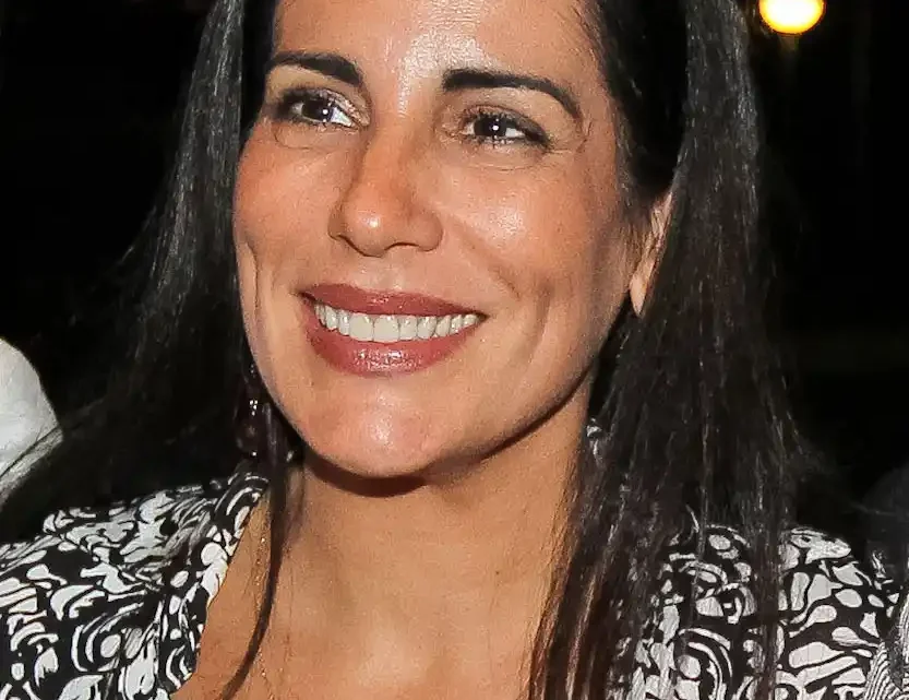 Glória Pires Biography: Age, Husband, Children, Net Worth, Parents, Siblings, Height, Movies & TV Shows
