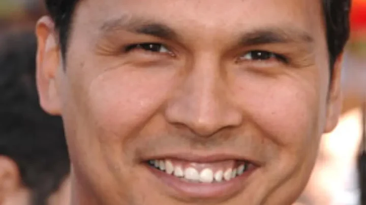 Adam Beach Biography: Age, Wife, Children, Net Worth, Height, Movies & TV Shows, Parents