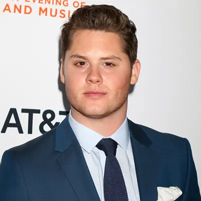Matt Shively Biography: Age, Girlfriend, Net Worth, Height, Movies & TV Shows, Parents