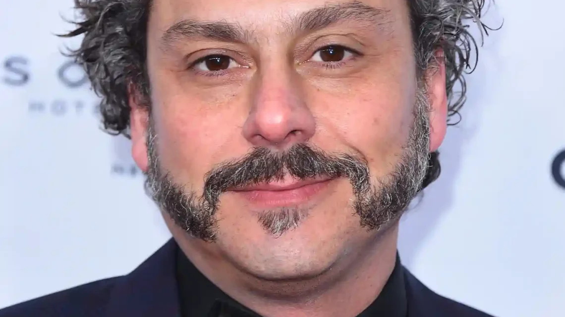 Alexandre Nero Biography: Wife, Age, Height, Net Worth, Children, Career, Movies & TV Shows