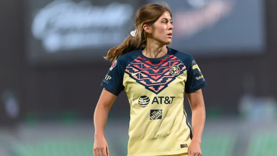 Nicolette Hernández Biography: Age, Height, Net Worth, Parents, Sister, Career, Stats, Boyfriend