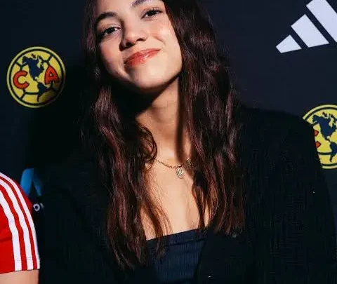 Montserrat Saldívar Biography: Age, Height, Net Worth, Club, Position, Boyfriend, Goals, Parents