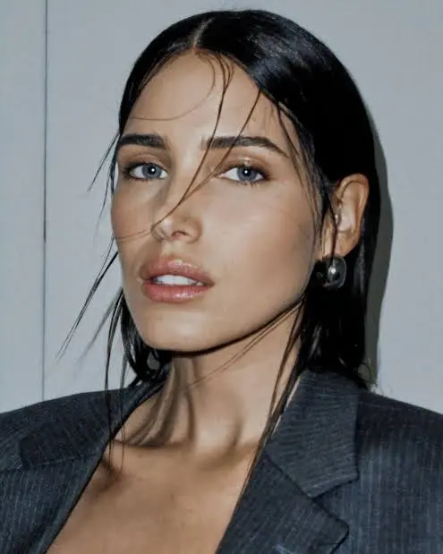 Tahnee Atkinson Biography: Age, Net Worth, Instagram, Height, Parents, Boyfriend, Business