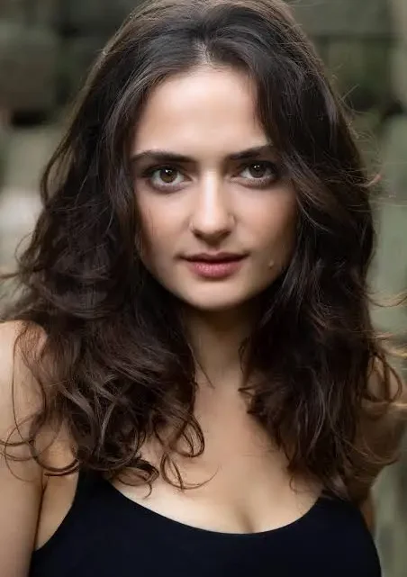 Megan Smart Biography: Age, Boyfriend, Net Worth, Movies, Height, Parents, Career, Ethnicity