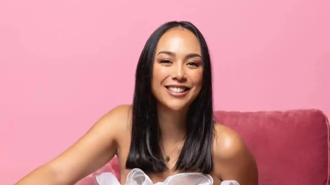 Kat Clark Biography: Age, Husband, Net Worth, Height, Daughters, Career, Podcast, Heritage