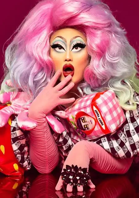 Kim Chi (drag queen) Biography: Age, Net Worth, Drag Race, Height, Parents, Boyfriend, Makeup Line, Book