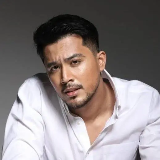 Aliff Aziz Biography: Age, Wife, Net Worth, Height, Divorce, Children, Songs, Scandal, Movies
