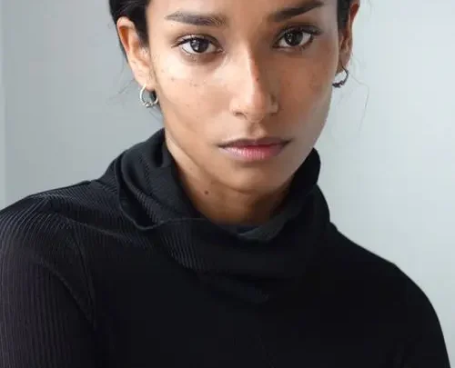 Nidhi Sunil Biography: Age, Height, Net Worth, Sister, Parents, Movies, Activism, Instagram