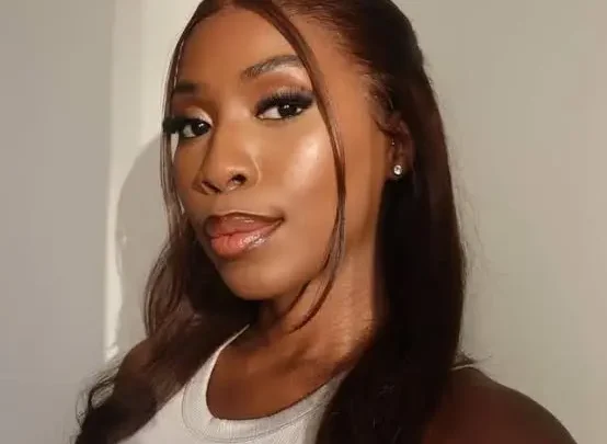 ZeeXOnline Biography: Age, Boyfriend, Net Worth, Height, Fashion, Blog, YouTube