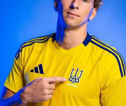 Illia Zabarnyi Biography: Age, Girlfriend, Net Worth, Height, Nationality, Career, Stats, Club