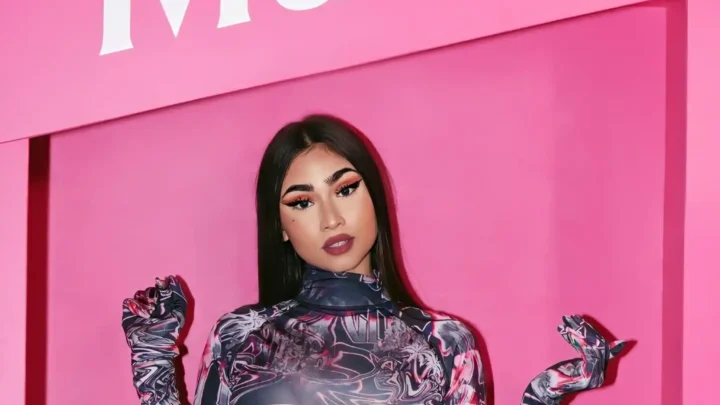 Paloma Mami Biography: Age, Boyfriend, Net Worth, Height, Songs, Albums, Parents, Sister