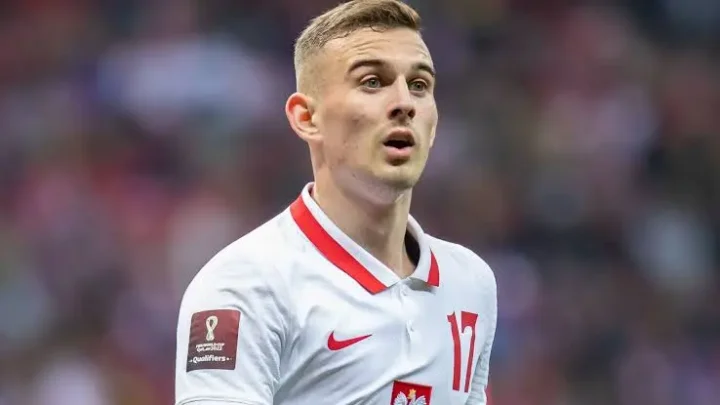 Kacper Kozłowski Biography: Age, Girlfriend, Net Worth, Height, Career, Siblings