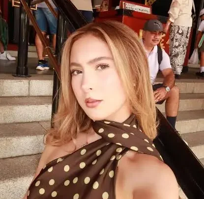 Dafnne Jiménez Biography: Age, Boyfriend, Net Worth, Height, YouTube, TikTok, Sister