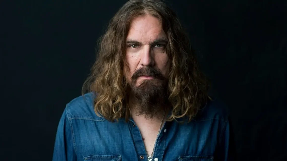 Tom Wilson (singer) Biography: Age, Partner, Net Worth, Height, Junkhouse, Mohawk, Children, Career, Books