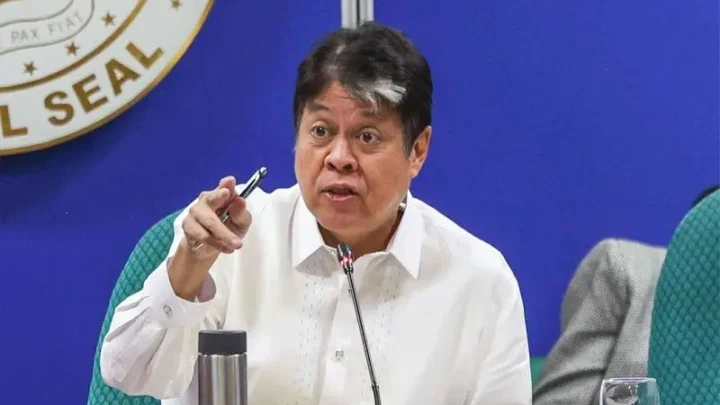 Francis Pangilinan Biography: Wife, Age, Children, Net Worth, Career, Political Positions, Controversy