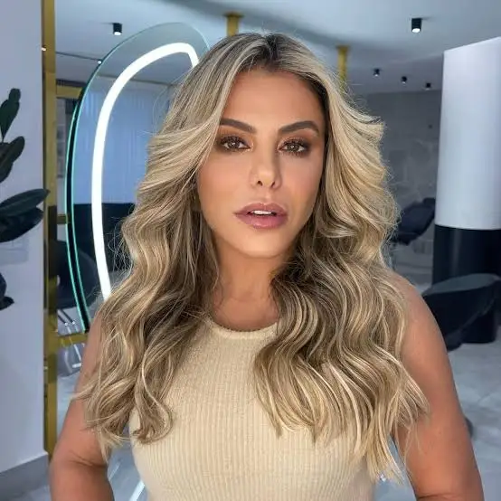 Zé Felipe’s mother, Poliana Rocha Biography: Net Worth, Age, Husband, Son, Career, Instagram