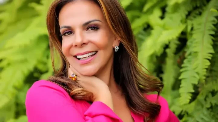 Sula Miranda Biography: Net Worth, Age, Husband, Son, Songs, Albums, Movies, Awards